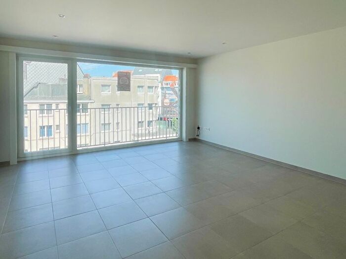 Appartement 8 pièces à louer à Kursaallaan, Koksijde
