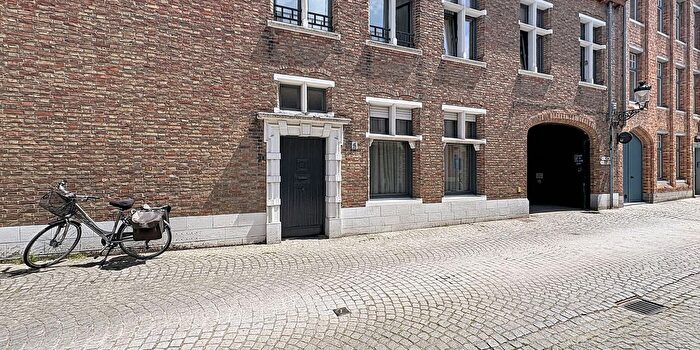 Appartement à louer à Groeninge, Brugge