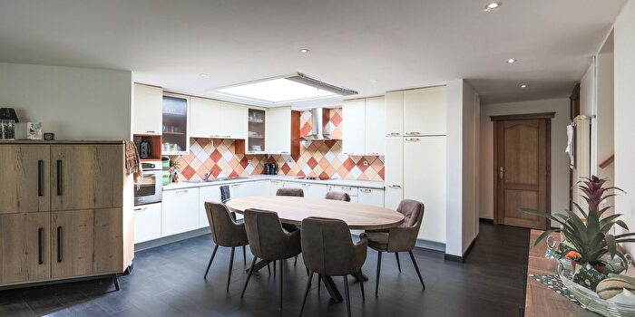 Maison 4 pièces à Lintsesteenweg, Hove, à vendre