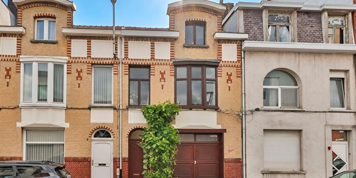 Maison 3 pièces à Atletenstraat, Antwerpen, à vendre
