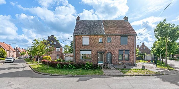 Maison 4 pièces à vendre à Groenstraat, Genk