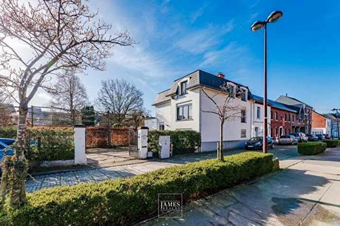 Maison 4 pièces à Vanderveldelaan, Beersel Alsemberg, à vendre