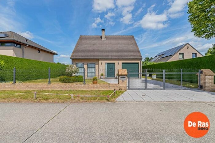 Maison 3 pièces à Spoorweglaan, NazarethDe Pinte, à vendre