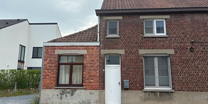 Maison 2 pièces à louer à SintHubertstraat, Deinze