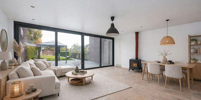 Maison 5 pièces à vendre à Zandvoordedorpstraat, Zandvoorde