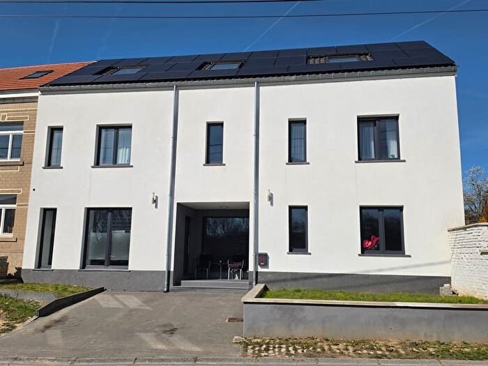 Maison 8 pièces à vendre à Rue de la Basse Charlotte, A