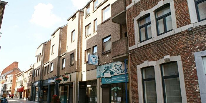 Diesterstraat, SintTruiden : Appartement 1 pièce à louer