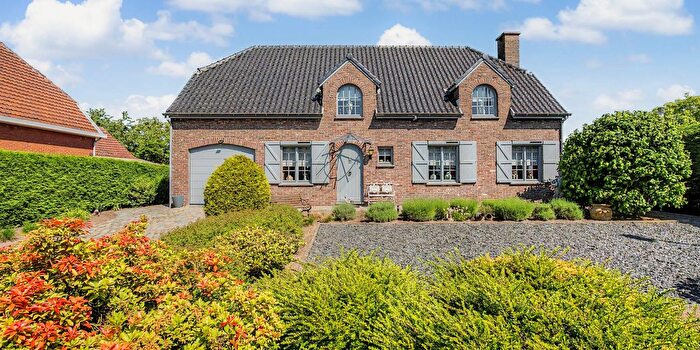 Maison 4 pièces à vendre à Baan naar Bree, Peer