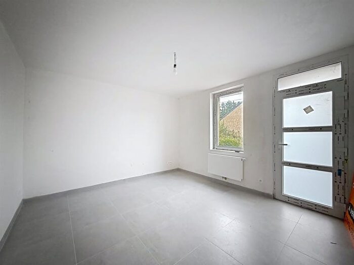 Maison 2 pièces à vendre à Rue du Tienne, AiseauPresles