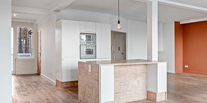 Appartement 3 pièces à vendre à Mechelsesteenweg, Antwerpen
