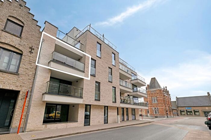 Appartement 10 pièces à vendre à Stationsstraat, Diksmuide