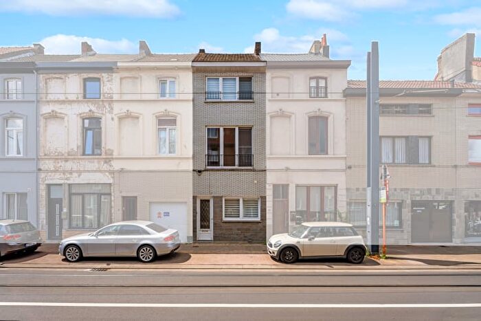 Maison 9 pièces à vendre à Gebroeders De Smetstraat, Gent
