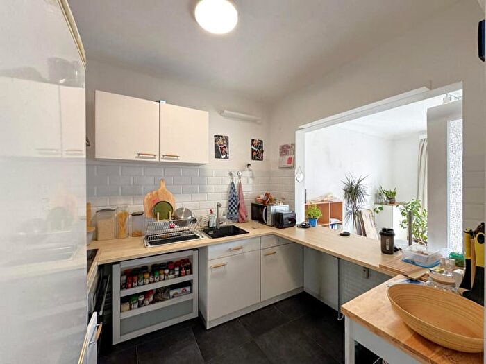 Rue d'Othée, ANS - Appartement 2 pièces à louer