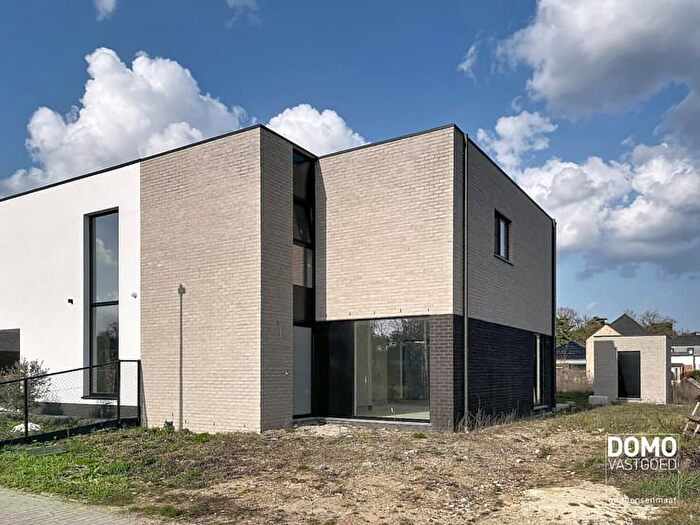 Krokussenstraat, Maasmechelen - Maison 1 pièce à vendre