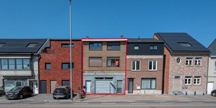 Maison 4 pièces à vendre - Koningin Astridlaan, Maaseik
