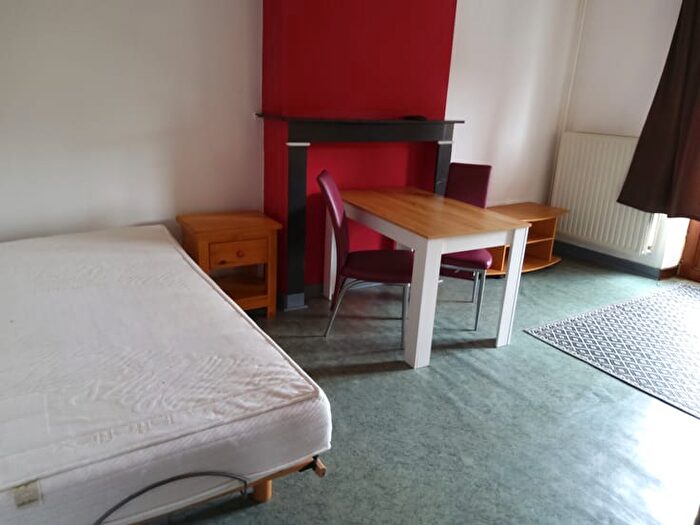Rue De La Paix - Appartement 2 pièces à louer