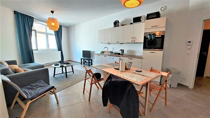 Appartement 2 pièces à Rue Des Croisiers, Namur, à louer