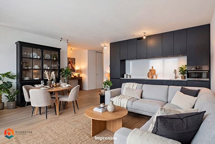 Appartement 9 pièces à RodeKruisplein, Mechelen, à louer