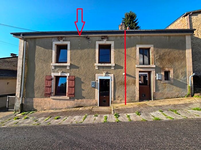 Rue Coupée, Florenville : Maison 2 pièces à vendre