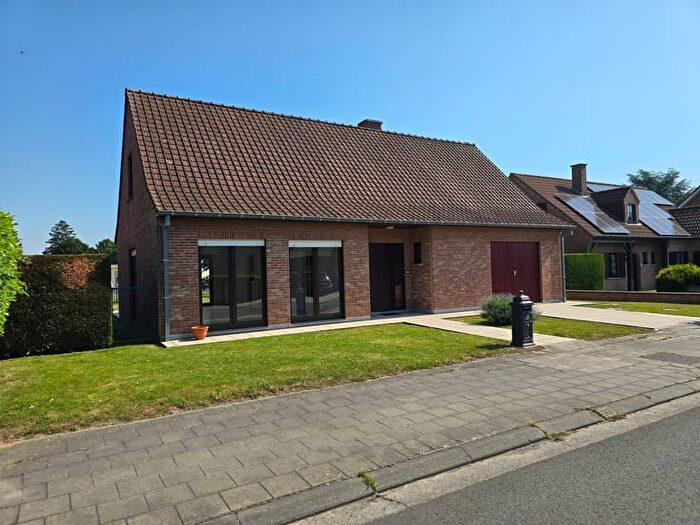 Maison 2 pièces à vendre à Rue de l'Araucaria, LEUZEENHAINAUT