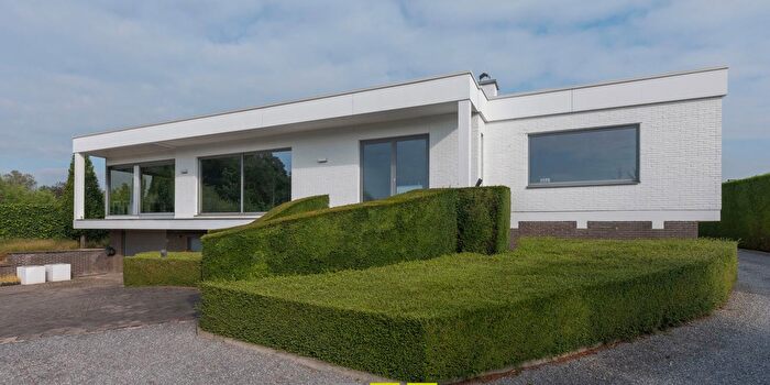 Maison 1 pièce à vendre à Dr Lenstralaan, DilsenStokkem