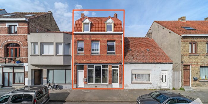 Veurnestraat, De Panne - Maison 6 pièces à vendre
