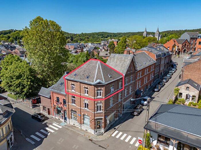 Rue de la Sauvenière, Rochefort : Appartement 2 pièces à vendre