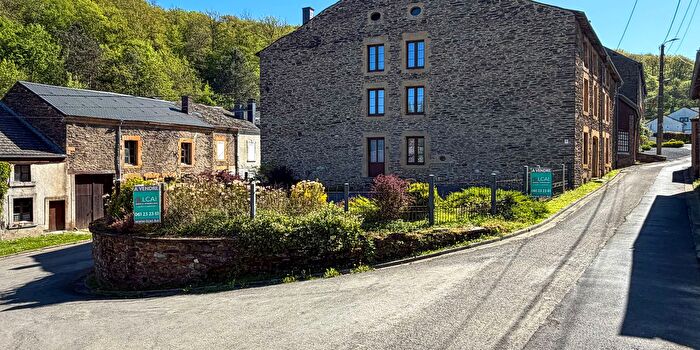 Place SaintHilaire, Pussemange - Maison 3 pièces à vendre