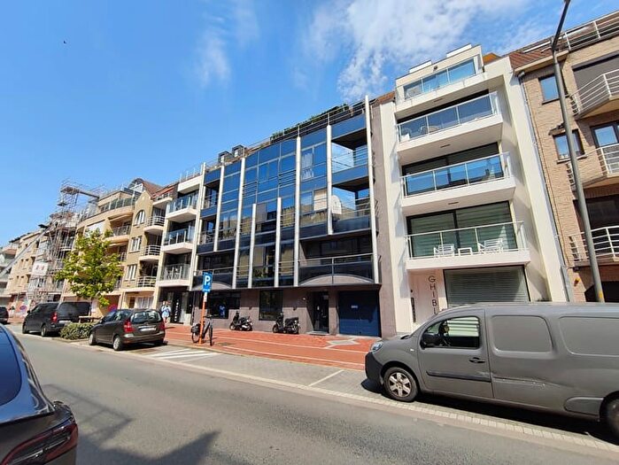 Appartement 2 pièces à Paul Parmentierlaan, KnokkeHeist, à vendre