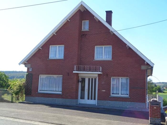 Maison 3 pièces à Rue Neuve, Couvin, à vendre