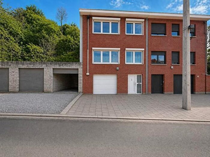 Maison 7 pièces à Rue de l'Egalité, Seraing, à vendre