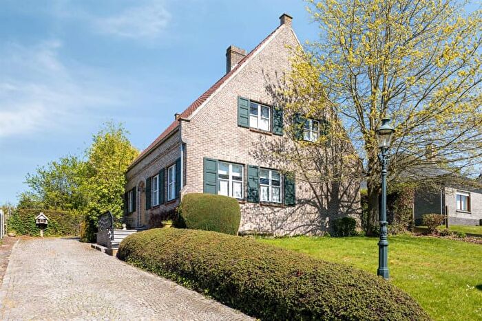 Tenberg A, MEERBEKE : Maison 4 pièces à vendre