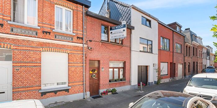 Maison 4 pièces à vendre à Wilrijk, Antwerpen