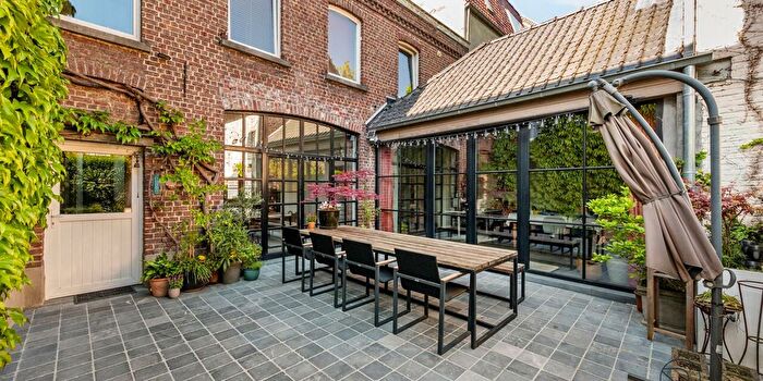 Maison 4 pièces à Leupegemstraat, Leupegem, à vendre
