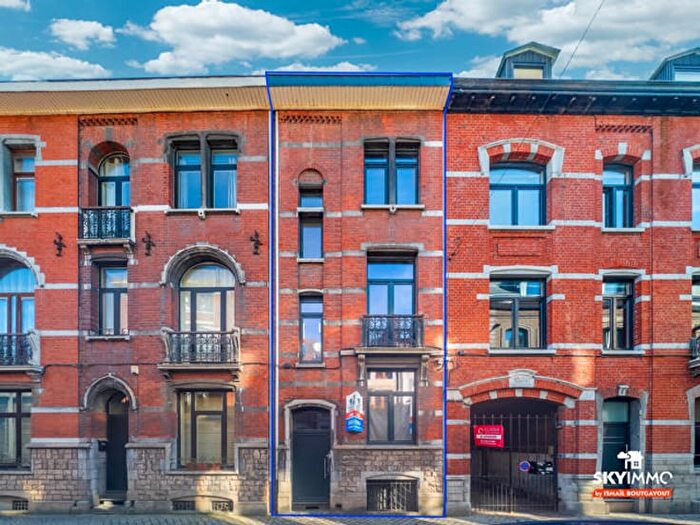 Maison 4 pièces à vendre à Rue Vivegnis, Liège