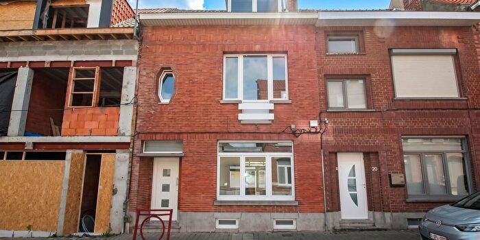Maison 3 pièces à louer à Tournai, Henegouwen