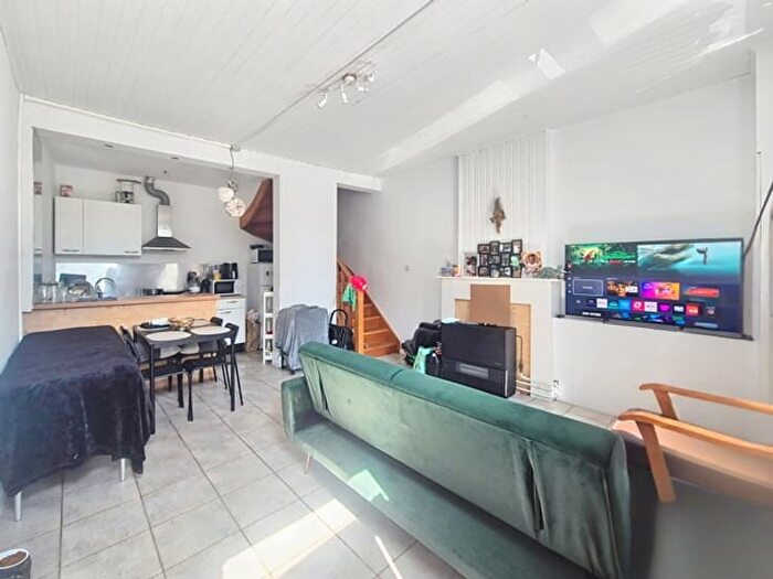 Maison 2 pièces à Chaussée de Dinant, Namur, à vendre