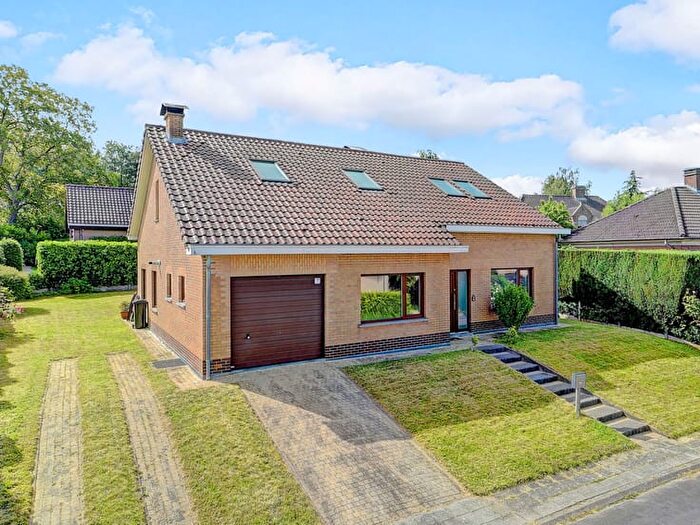 Maison 5 pièces à Kwikstaartlaan, Tervuren, à vendre