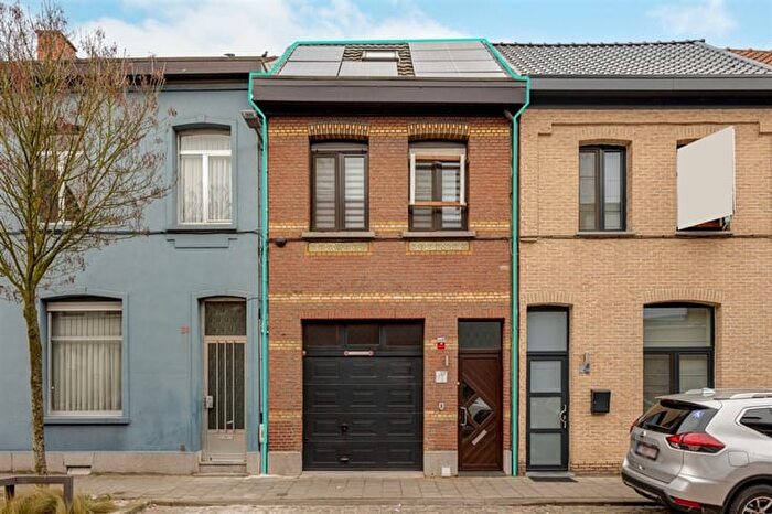 Fodderiestraat, HOBOKEN : Maison 4 pièces à vendre