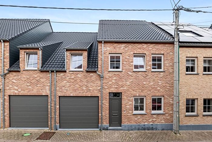 Maison 8 pièces à vendre à F L Vandecanstraat, Waasmont
