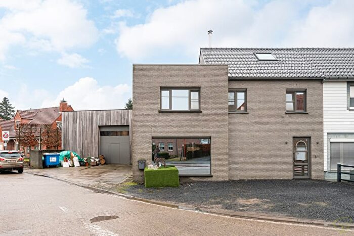 Maison 18 pièces à vendre à De Nekke, Zomergem