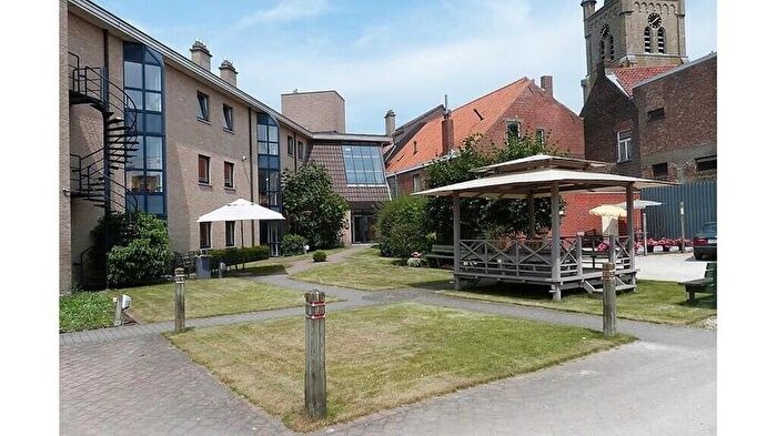 Eernegemsestraat, Aartrijke : Appartement 6 pièces à louer