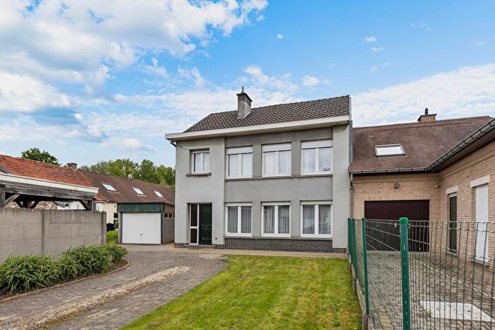 Maison 3 pièces à vendre à Kapellestraat, Welle