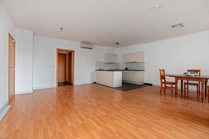 Appartement 1 pièce à Oude Zandstraat C, BeverenKruibekeZwijndrecht, à vendre