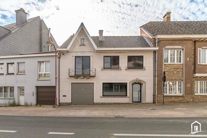 Hoogstraat, Haaltert : Maison 14 pièces à vendre