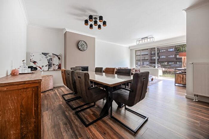 Appartement 3 pièces à Dascottelei, Antwerpen, à vendre