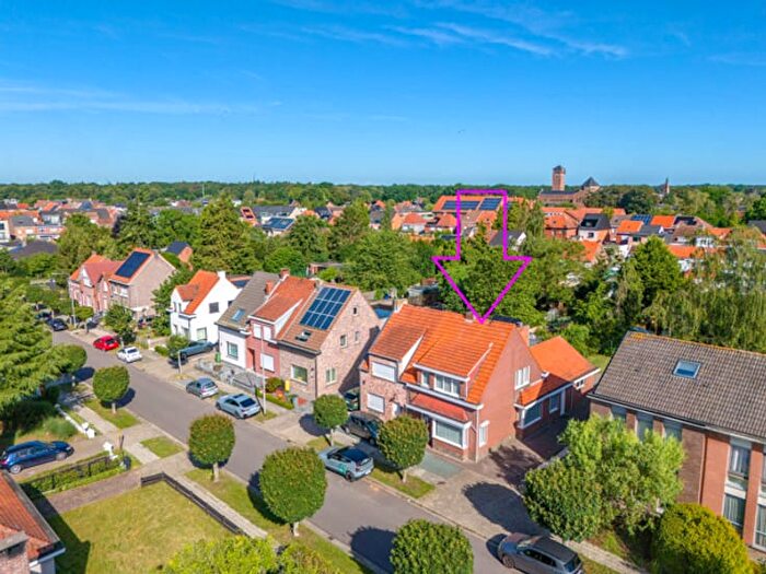 Maison 4 pièces à Vierhoevenstraat, Kapellen, à vendre