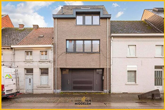 Maison 3 pièces à vendre à Kroonstraat, Lennik