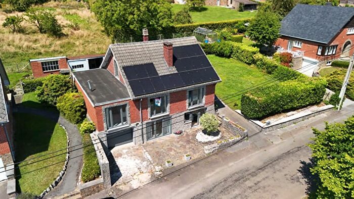 Rue du Baty de Crock, Yvoir : Maison 3 pièces à vendre