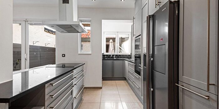 Maison 3 pièces à Boterlaarbaan, Deurne, à vendre